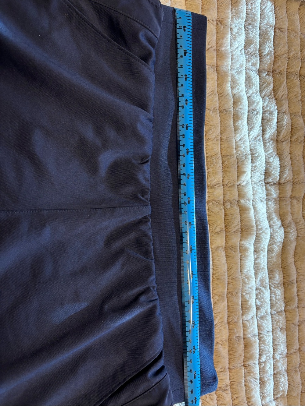tek gear navy athletic shorts with elastic waist women’s medium